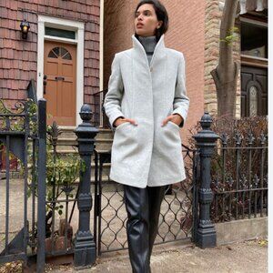 NWT Aritzia Cocoon Coat XS, short version